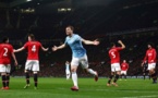 City survole United en classe Džeko