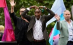La star de l'athlétisme Mo Farah révèle être arrivé au Royaume-Uni sous une fausse identité
