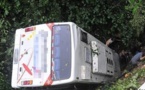 Kenya: un car de voyageurs chute d'un pont, une trentaine de morts