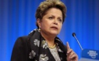 Mondial 2014 : Dilma Roussef met en cause la Fifa sur le retard des stades