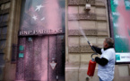 France: des militants d’Extinction Rébellion s’en prennent à BNP Paribas, financeur de Total