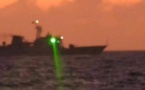 Les garde-côtes philippins accusent leurs homologues chinois de les avoir visé avec un laser