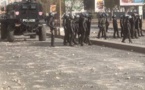 Ça chauffe aux Parcelles assainies entre manifestants et FDS, tous les commerces fermés
