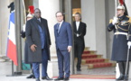 "La marche et l'acte d'allégeance à Paris" : Macky Sall au cœur d'une polémique