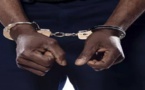 Ziguinchor : un père de famille arrêté pour détention de drogue et de faux billets