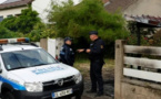 France: moins de violences urbaines, le domicile d'un maire attaqué à la voiture-bélier
