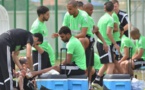 CAN 2015-Algérie: entraînement sans Slimani, Bougherra parle aux remplaçants