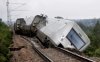 Suède : Un train déraille à cause des fortes pluies et fait plusieurs blessés 