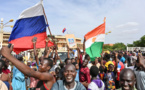 Niger: des milliers de personnes ont manifesté près de la base militaire française à Niamey