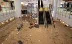 “Un déluge centennal”: Hong Kong touchée par des pluies historiques