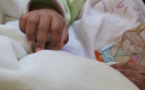 Mbour: une femme accouche et abandonne son bébé devant une maison