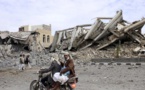 Au Yémen, les bombardements frappent l'aéroport de Sanaa