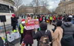 Paris : une grande manifestation pour "dénoncer le putsch constitutionnel" de Macky Sall (images)