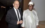 Mali: Jean-Yves Le Drian veut renforcer les liens sur le terrain