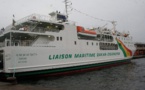 Ziguinchor : arrivée au port du navire Aline Siteo Diatta, accueillant 200 passagers