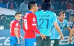 Victime d'un attouchement en plein match, Cavani perd ses nerfs