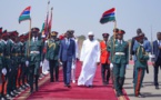Visite officielle en Gambie : Bassirou Diomaye et  Adama Barrow réaffirment la ferme volonté de continuer à travailler ensemble