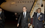 François Hollande poursuit sa mini-tournée africaine en Angola