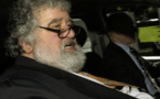 FIFA : le témoin Chuck Blazer suspendu à vie