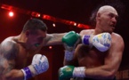 Boxe : Usyk fait tomber Fury après un combat intense