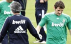 Mourinho critique le salaire de Casillas