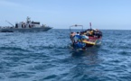 Émigration irrégulière : une embarcation avec 219 migrants à bord dont 25 mineurs interceptée par la Marine nationale