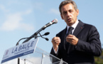 NICOLAS SARKOZY : "J'AI LES MAINS DANS LE CAMBOUIS, LES AUTRES FONT DE LA MANUCURE"