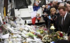 "Paris, je t'aime": Schwarzenegger se recueille au Bataclan