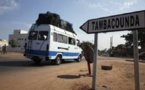 ça chauffe à Missirah - Tambacounda: Assis sur la route, des manifestants bloquent le passage