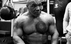 Mike Tyson à Dakar : Une arrivée qui fait sensation