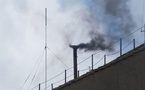 Vatican : Toujours pas de nouveau Pape, la fumée noire s’élève de nouveau ce jeudi matin
