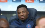 Didier Drogba vole au secours de Serge Aurier