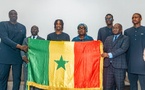 Remise de drapeau : la ministre des Sports affiche sa confiance envers les « Lions » à l’Afrobasket 2025