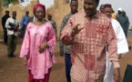 Mali: l’ancien président Oumar Konaré et son épouse refont l'actualité