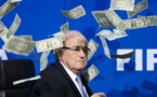 La FIFA accuse Sepp Blatter, Jérôme Valcke et Markus Kattner de s'être partagé 80 millions de dollars