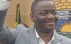 Gabon: le maire de Libreville démissionne après des semaines de crise autour de sa gestion financière