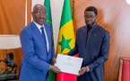 Coopération bilatérale : Le Président sénégalais reçoit un message de son homologue mauritanien Mohamed Ould Cheikh El Ghazouani