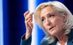 Présidentielle 2027 :  Marine Le Pen candidate, sous réserve d'être « libre de ses mouvements » et sans bracelet électronique