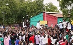 Keur  Madiabel : Sonko accueilli dans la ferveur populaire, les cartes de Pastef épuisés 