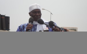 VIDEO – Me Wade promet une Université à Guédiawaye et se glorifie de la construction d’un hôpital