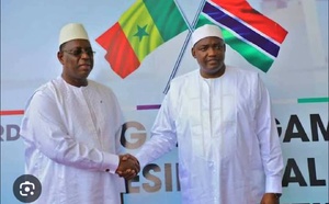 Après Dakar, Macky Sall poursuit sa campagne en Gambie auprès d'Adama Barrow