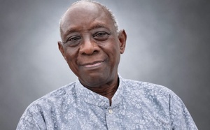 «Cheikh Hamidou Kane:L’Adieu du «Gardien du Temple » (Par Abdoulaye Racine Kane)
