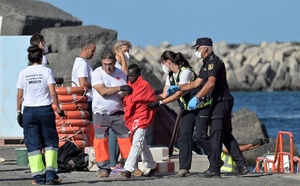 ​Après 7 jours de mer depuis la Gambie : une pirogue arrive à El Hierro avec 2 morts et 131 survivants