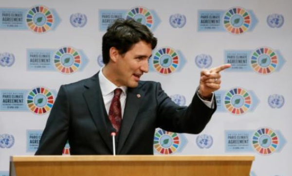 Burkini : le Premier ministre canadien Justin Trudeau défend le droit d'en porter