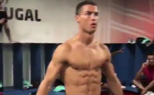 Cristiano Ronaldo : Le mannequin challenge de l'équipe du Portugal (la vidéo qui  fait le buzz)