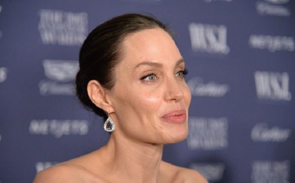Angelina Jolie ne pèserait plus que 34 kilos...