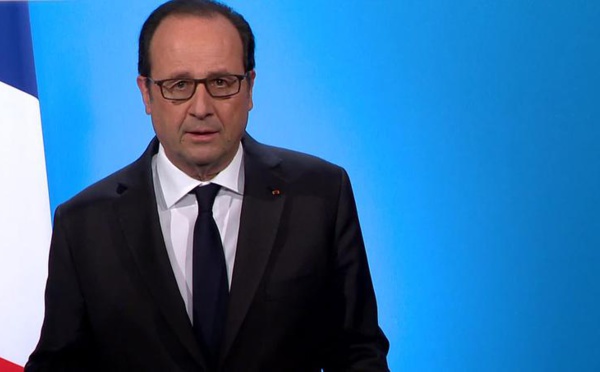 Pour François Hollande « le projet de Fillon met en cause le modèle social »