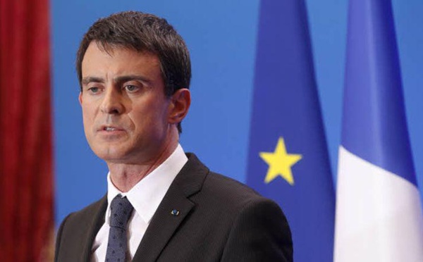 Hollande renonce à un second mandat : Valls salue "le choix d'un homme d'Etat"