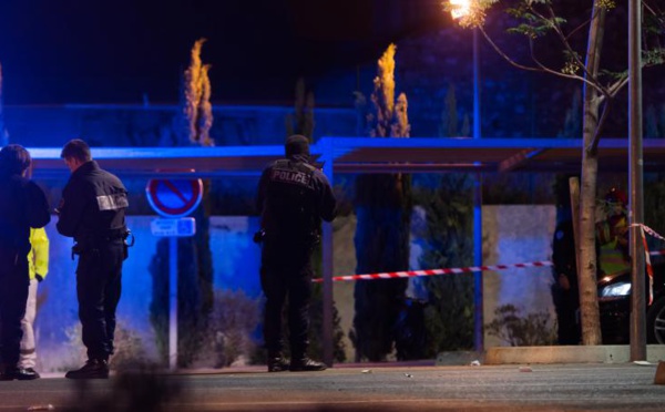 ​Marseille : un jeune homme de 19 ans abattu dans un bar-pizzeria, le règlement de compte privilégié