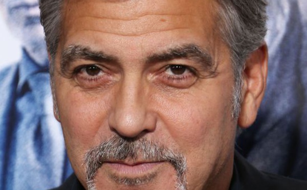 George Clooney se met ses voisins à dos à cause de sa voiture !